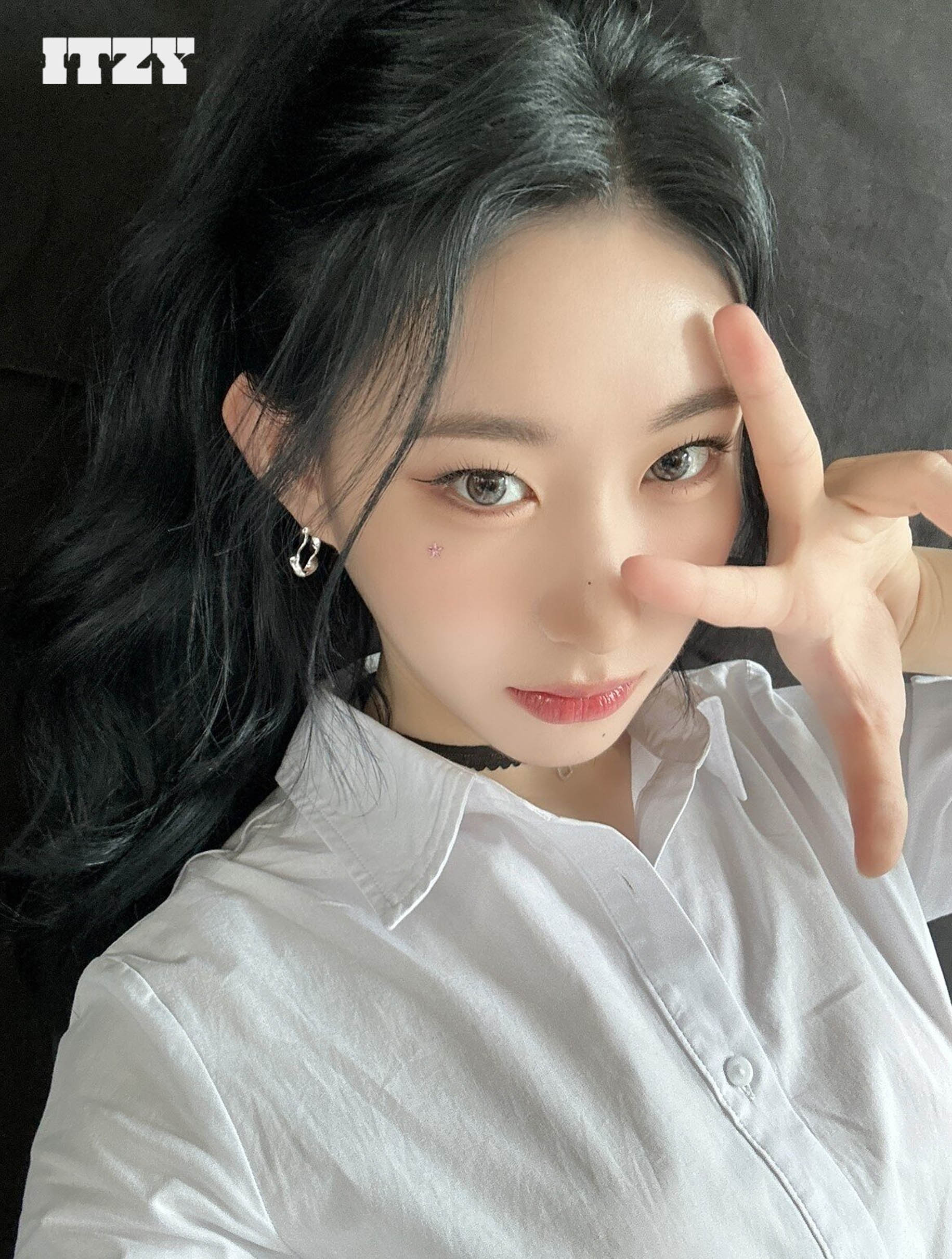 ITZY RETRATO CHAERYEONG