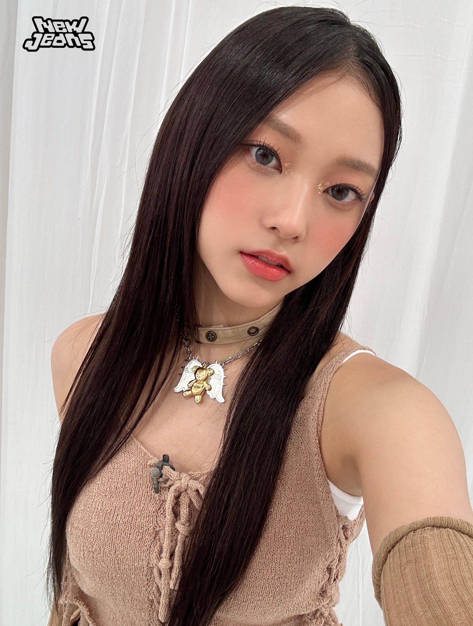 NEW JEANS RETRATO HAERIN